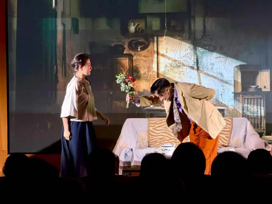 《梅娘曲》响起 《新·回春之曲》在国歌展示馆演“活”一堂思政课