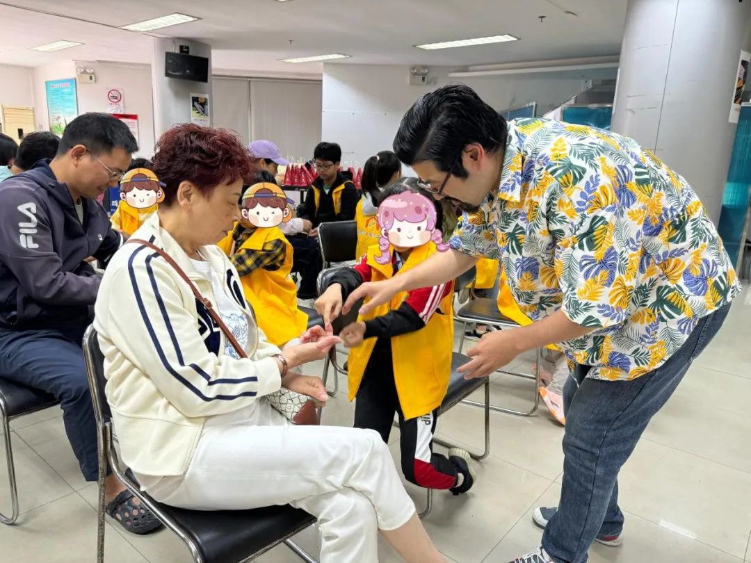 魔法童心趣 奇妙乐不停——控江路街道“六一”亲子魔术主题活动暖心上演