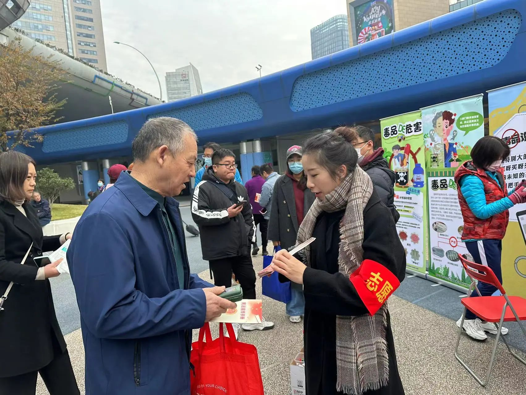 五角场街道“宪”场活动精彩纷呈