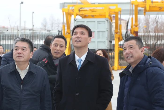 邓建平、谢坚钢调研杨浦区垃圾全程分类体系建设情况